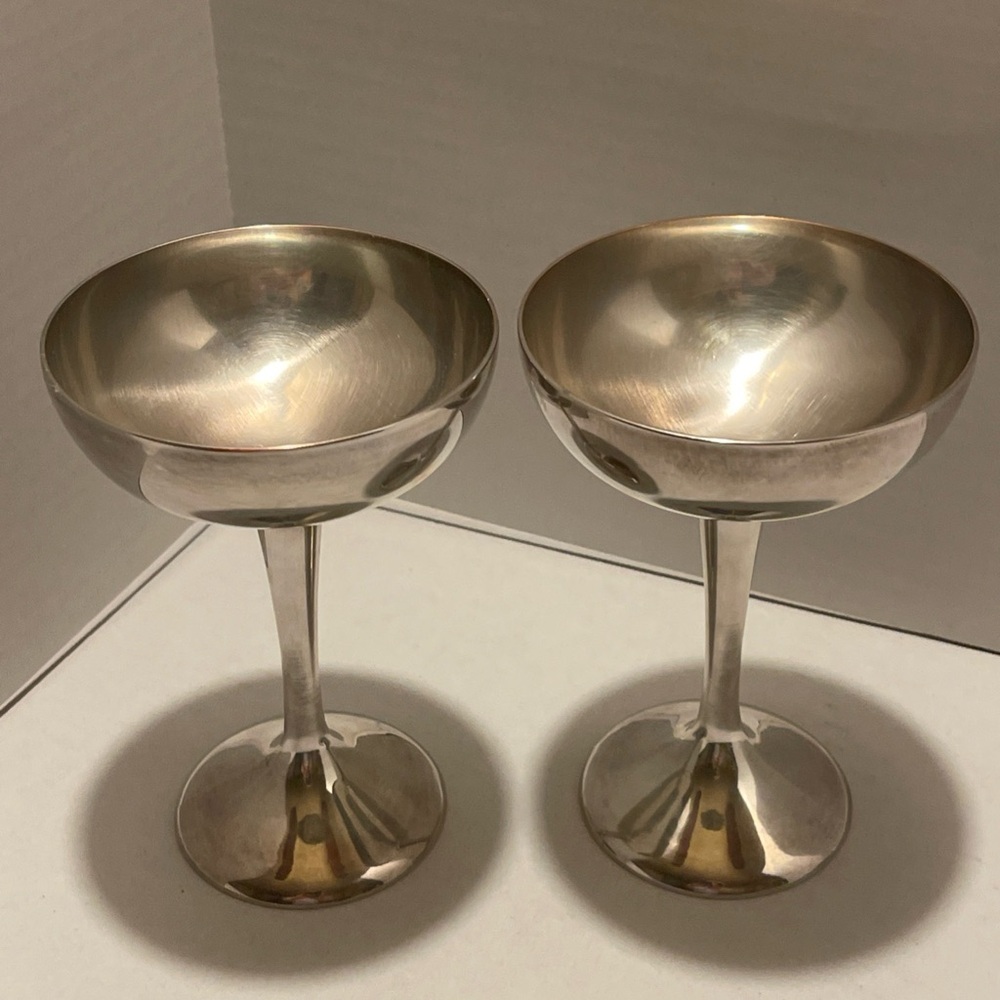Elegant international Silverplate Champagne Goblets